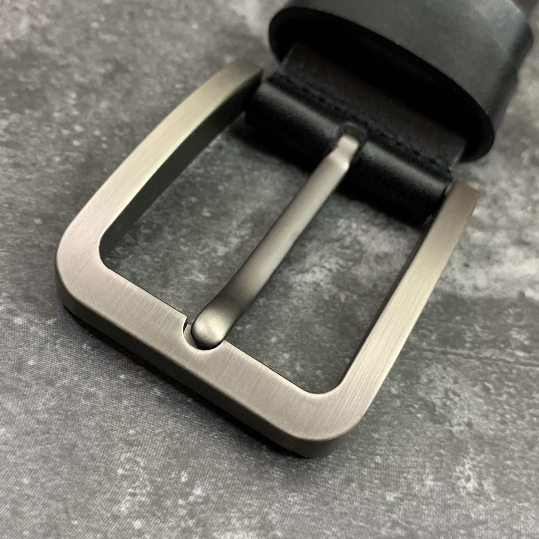 Gucci European Exclusive Calfskin Belt