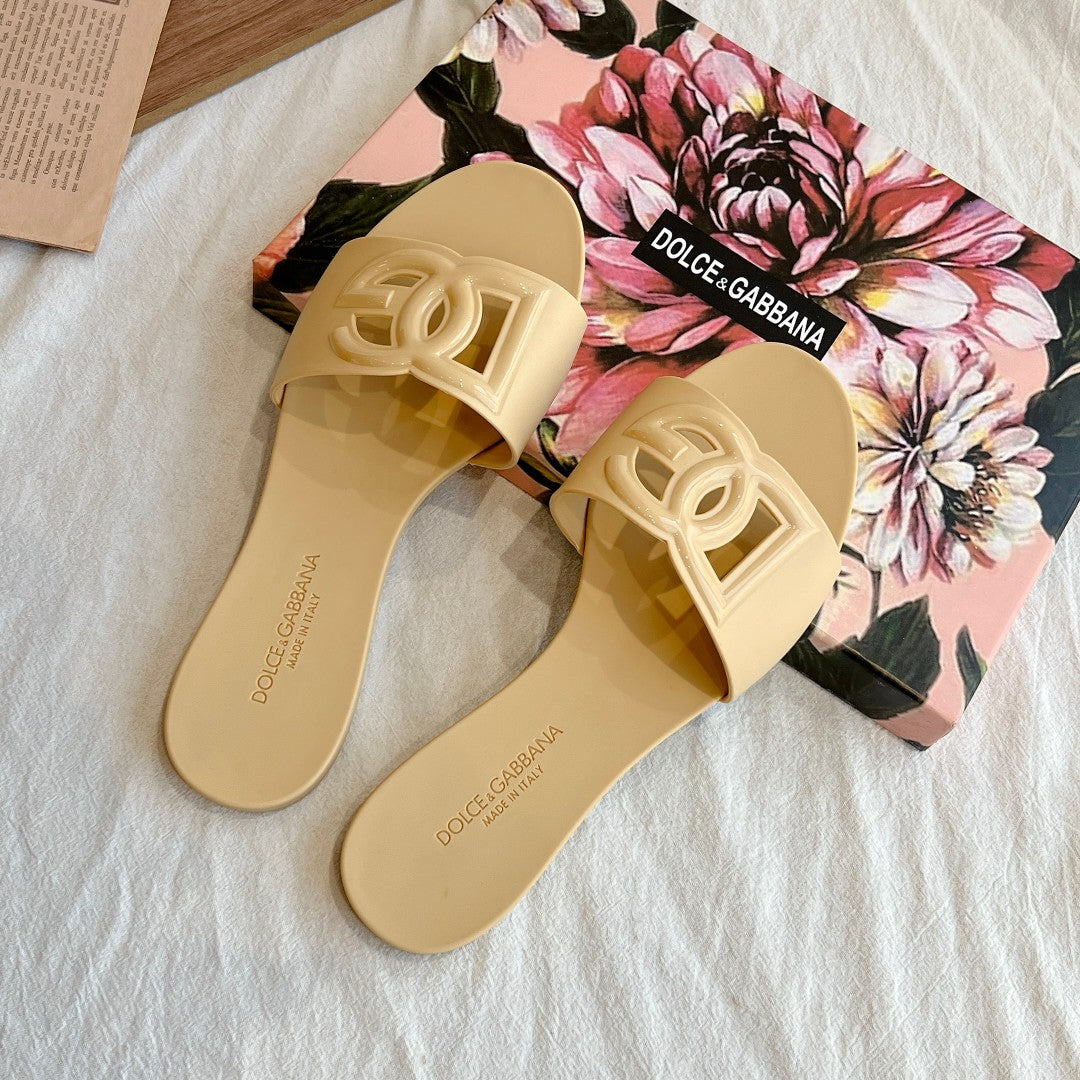 Dolce & Gabbana 3D Logo Flat Slides – 2024