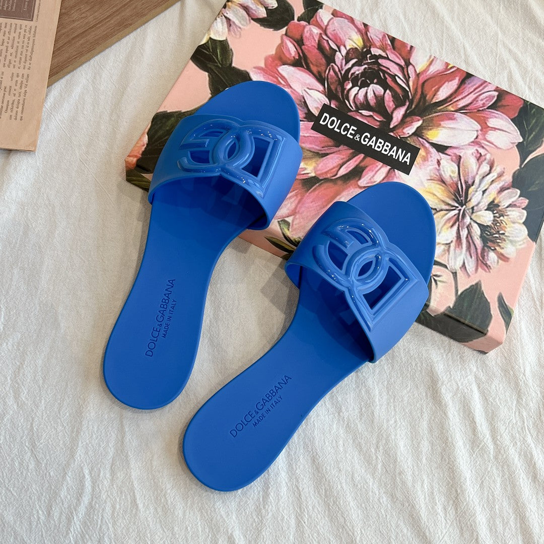Dolce & Gabbana 3D Logo Flat Sandals – 2024 Collection