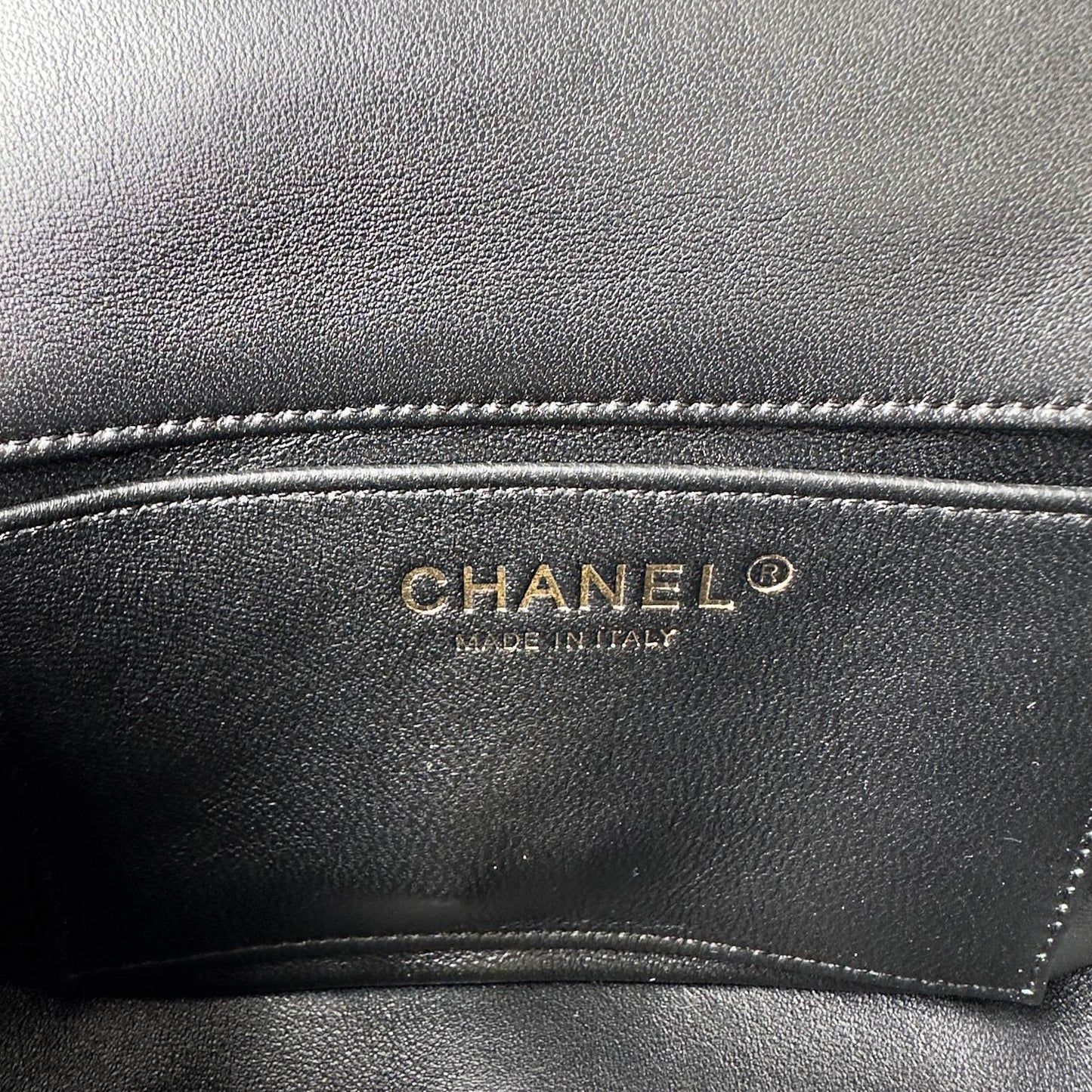 Chanel Mini Handbag – Limited Edition