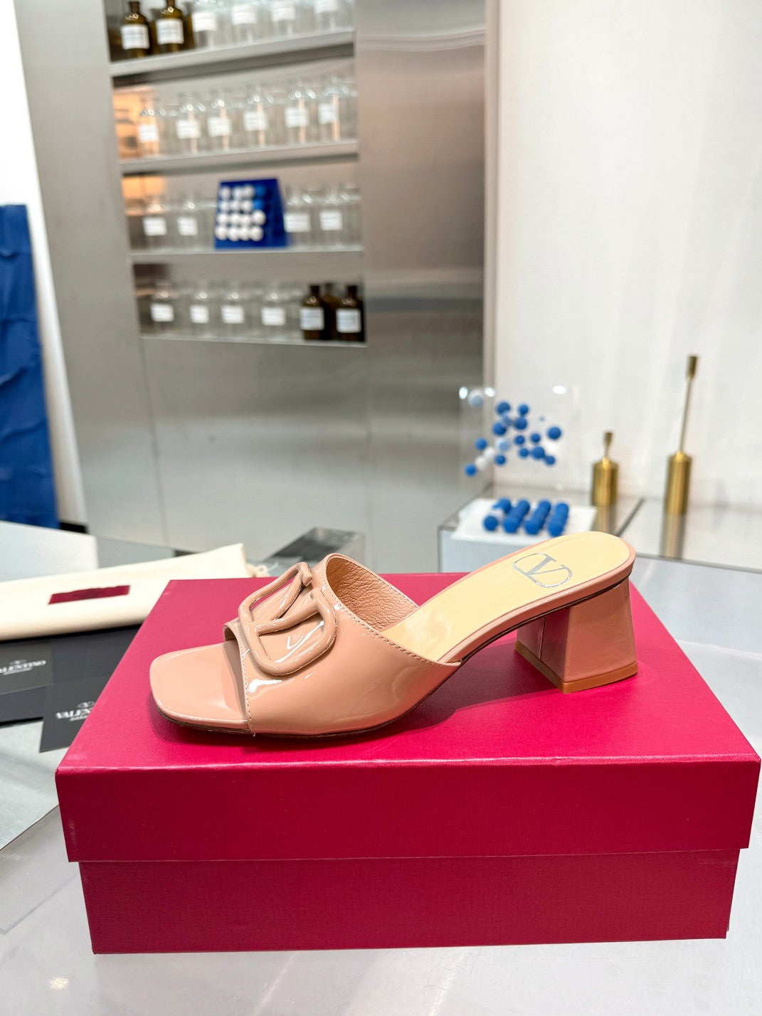 Valentino VLogo Signature Leather Pumps – 6cm