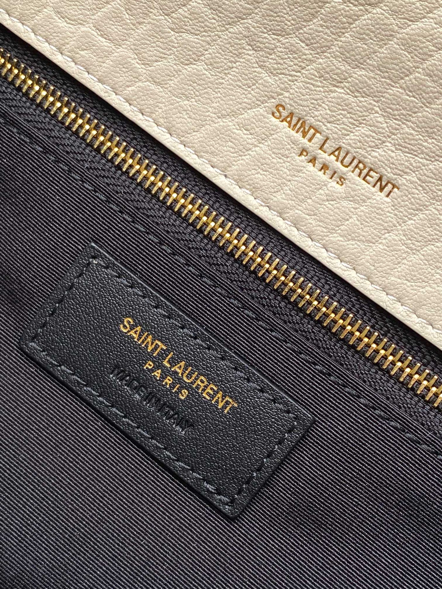 Saint Laurent Niki Medium Flap Bag