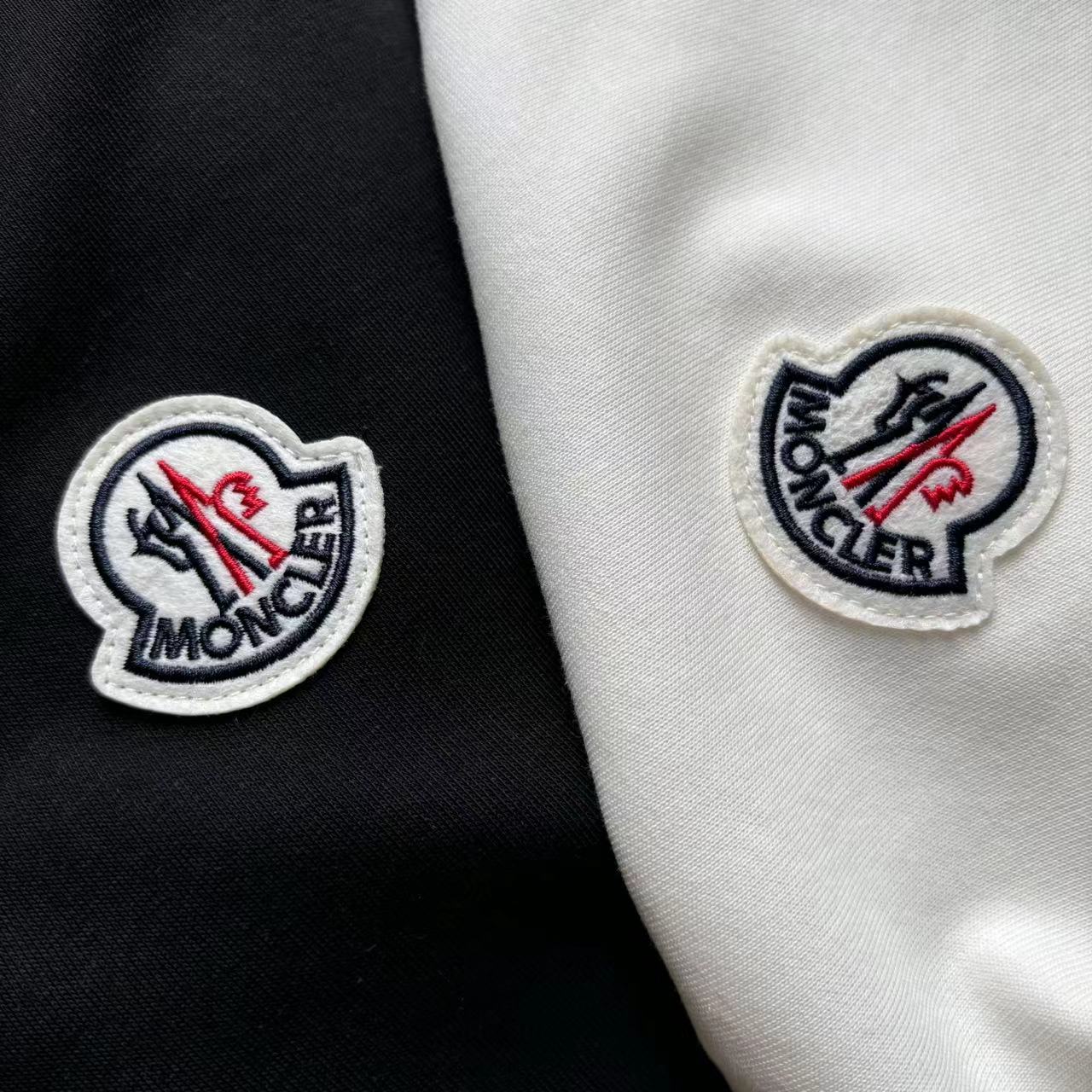 Moncler Classic Cotton Pullover Sweatshirt