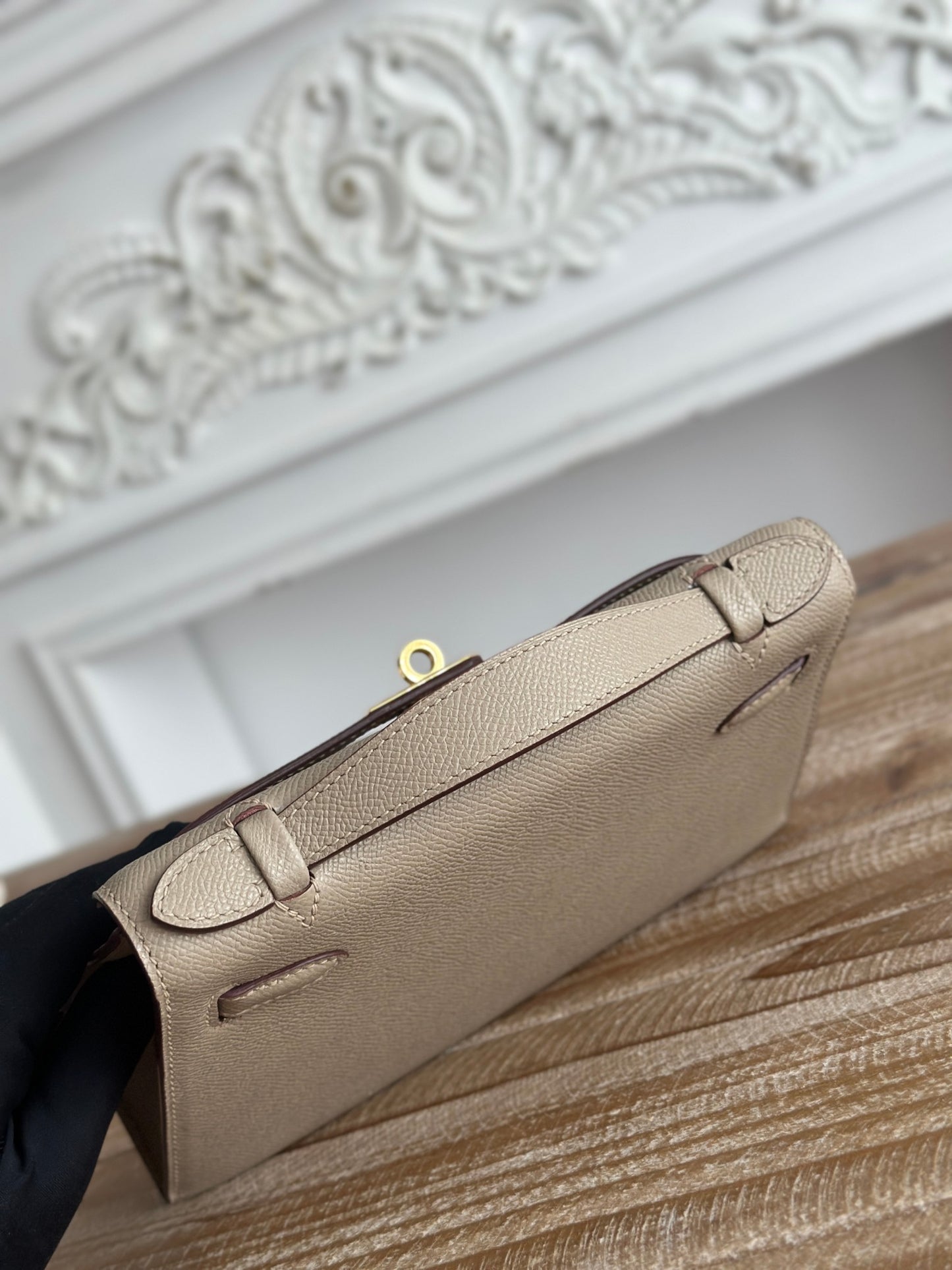 Hermès Kelly Mini Bag – 22cm