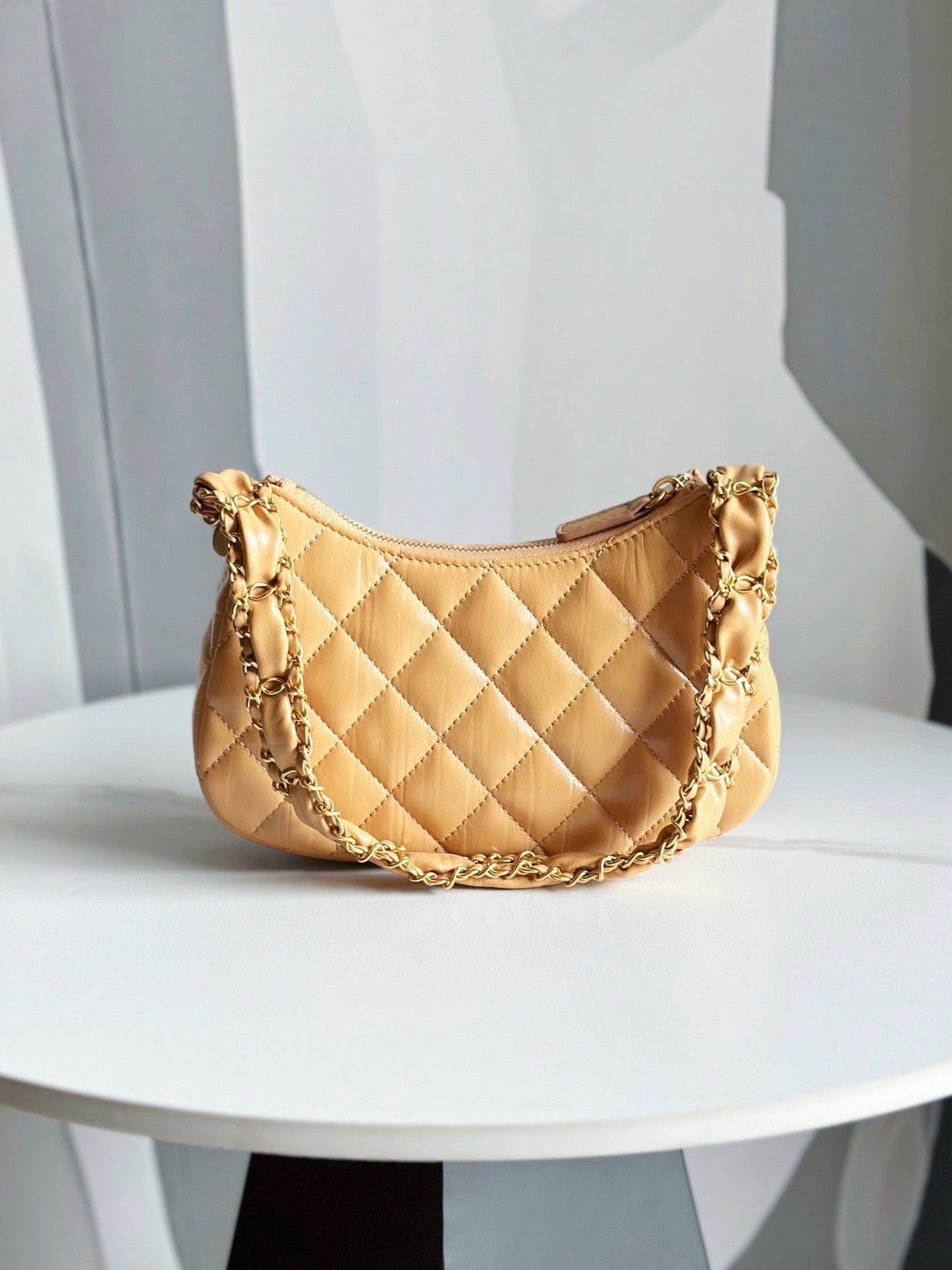 Chanel Handbag – 19CM