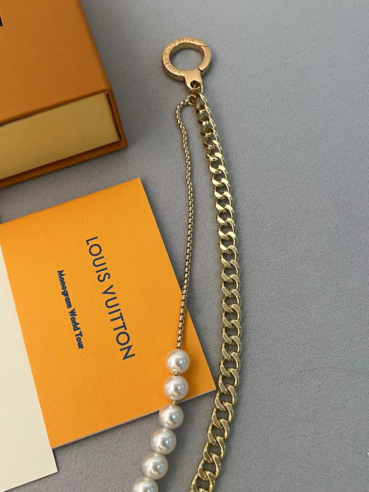 Louis Vuitton Beaded Double Chain Belt