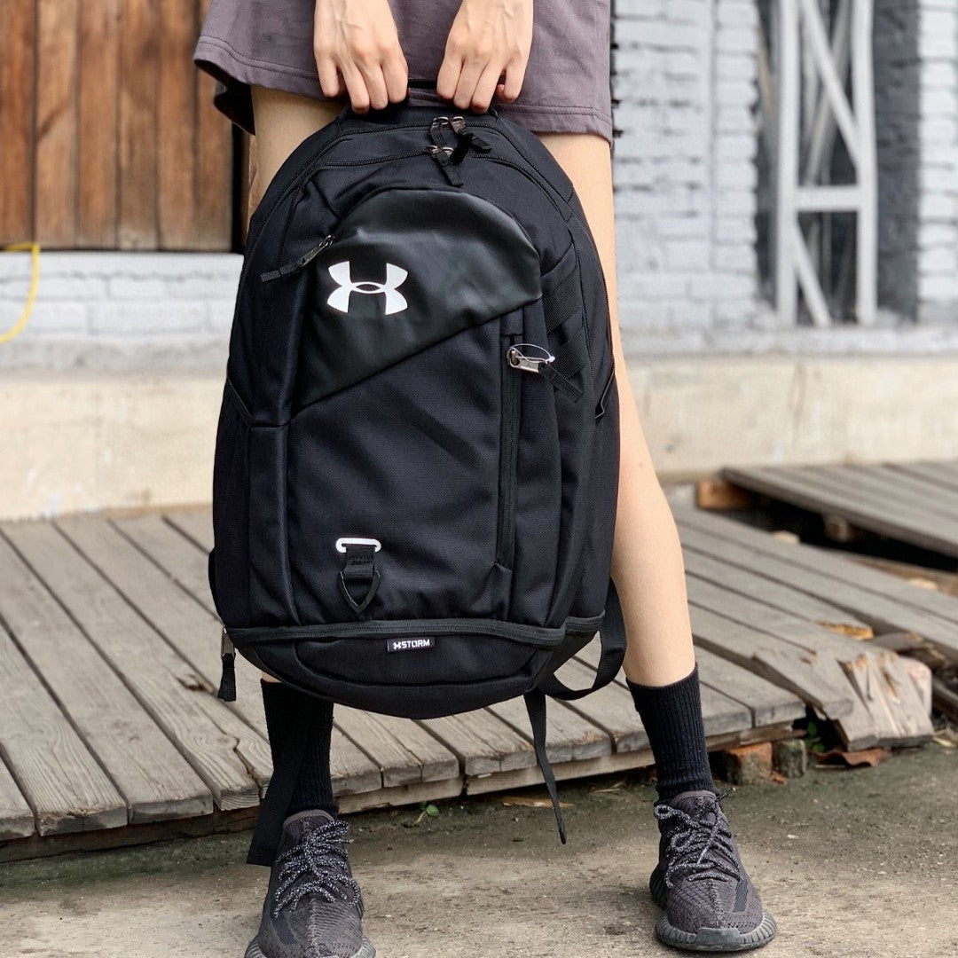 Under Armour Spliced Side Logo Backpack