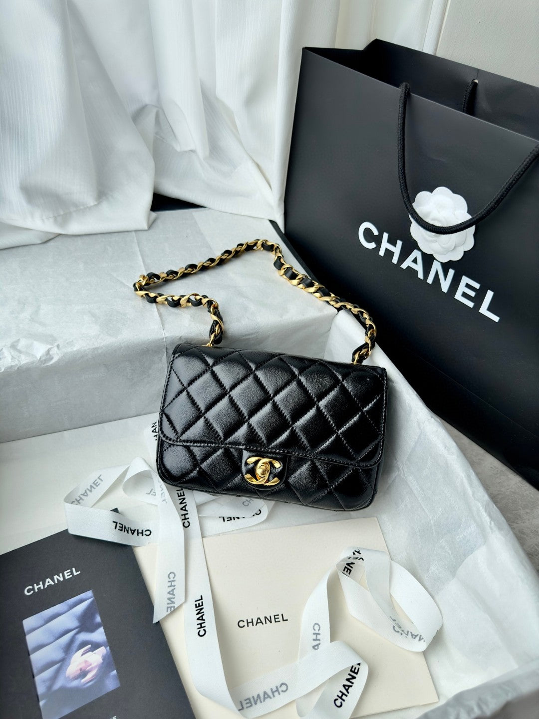 Chanel Handbag – 20CM