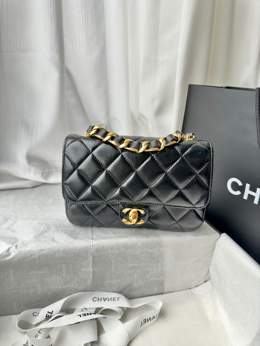 Chanel Handbag – 20CM
