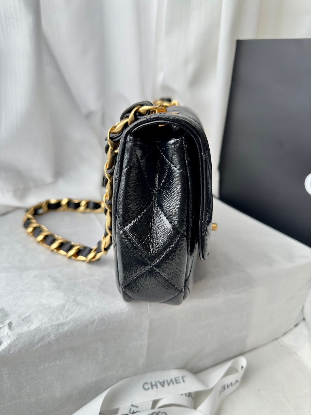 Chanel Handbag – 20CM