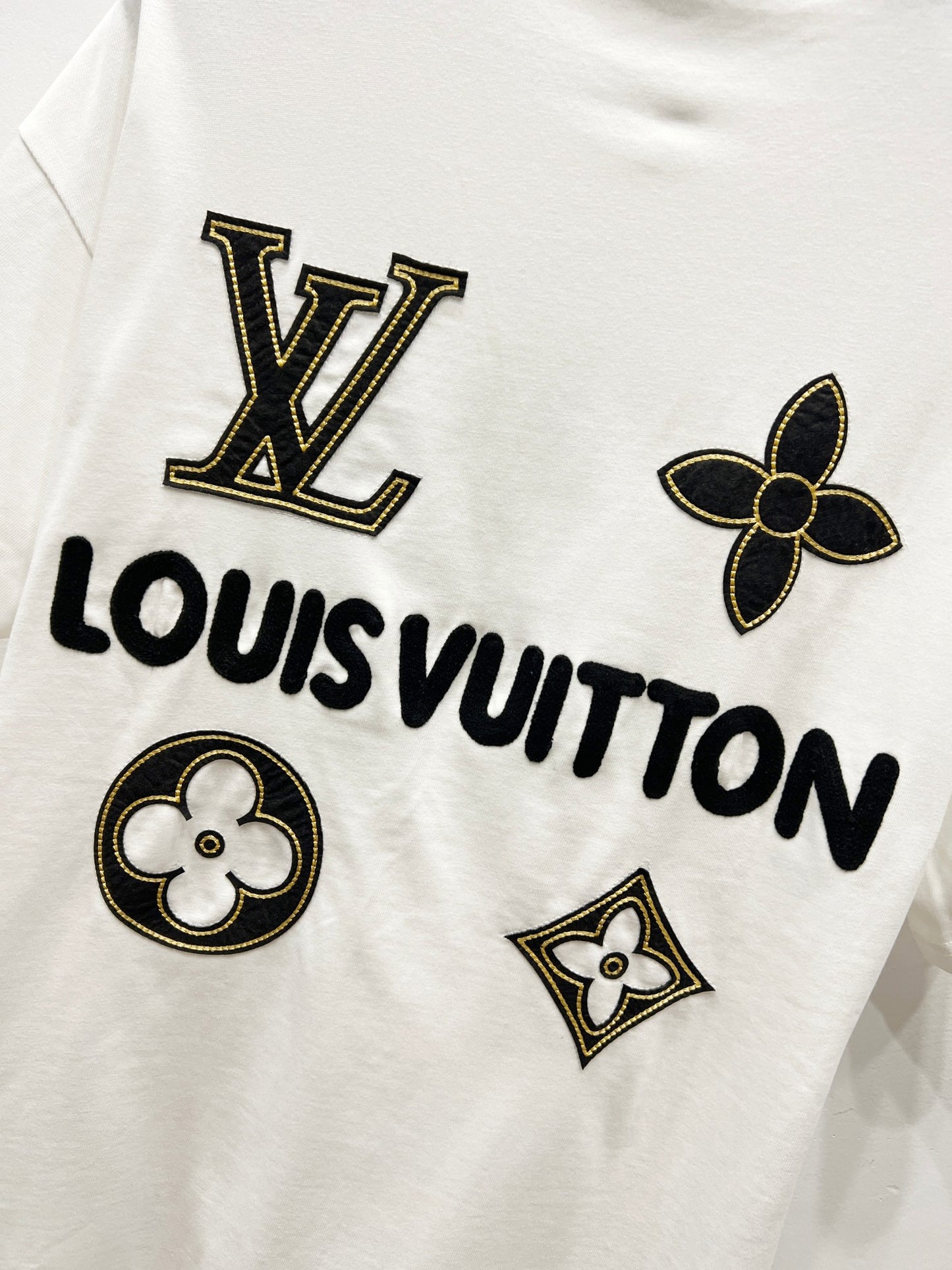 Louis Vuitton Monogram Logo Patch T-Shirt – 25SS