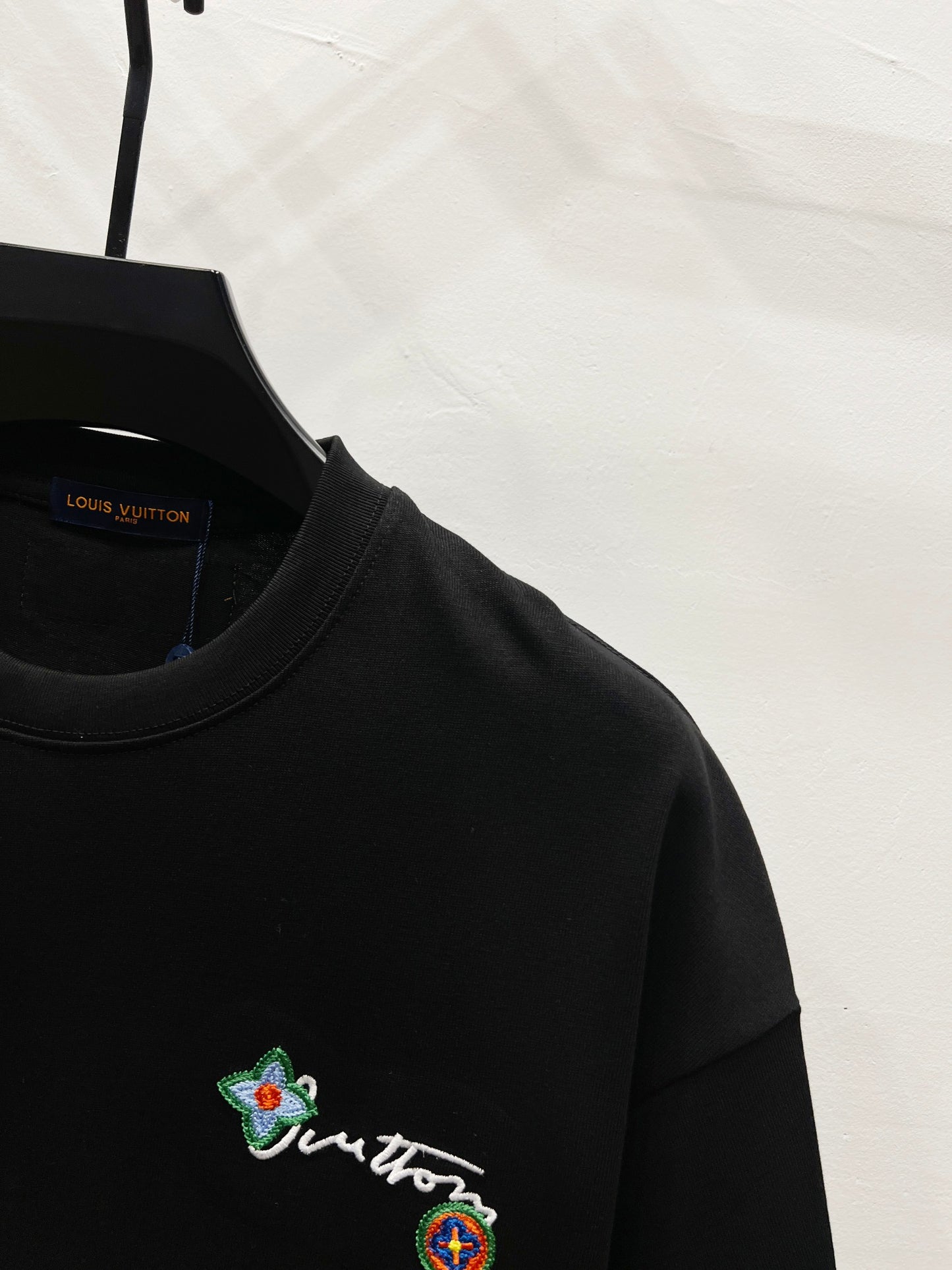 Louis Vuitton Embroidered Floral Logo T-Shirt – 25SS Collection