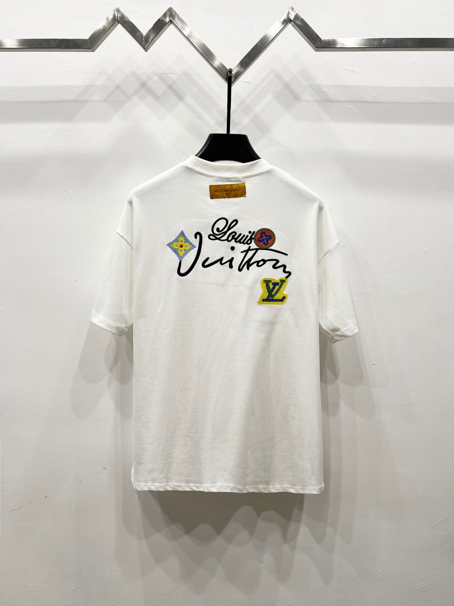 Louis Vuitton Embroidered Floral Logo T-Shirt – 25SS Collection