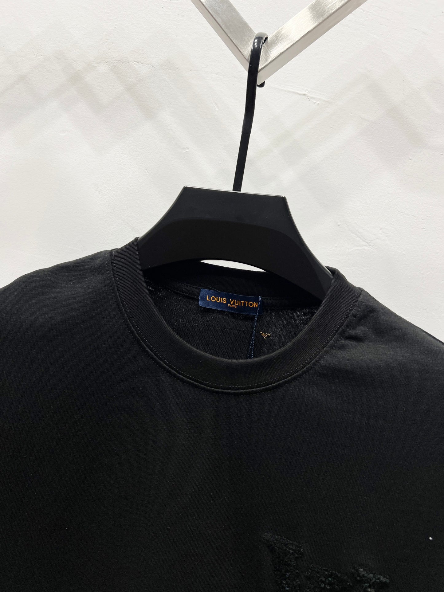 Louis Vuitton Towel Embroidery Classic Logo T-Shirt – 2025SS
