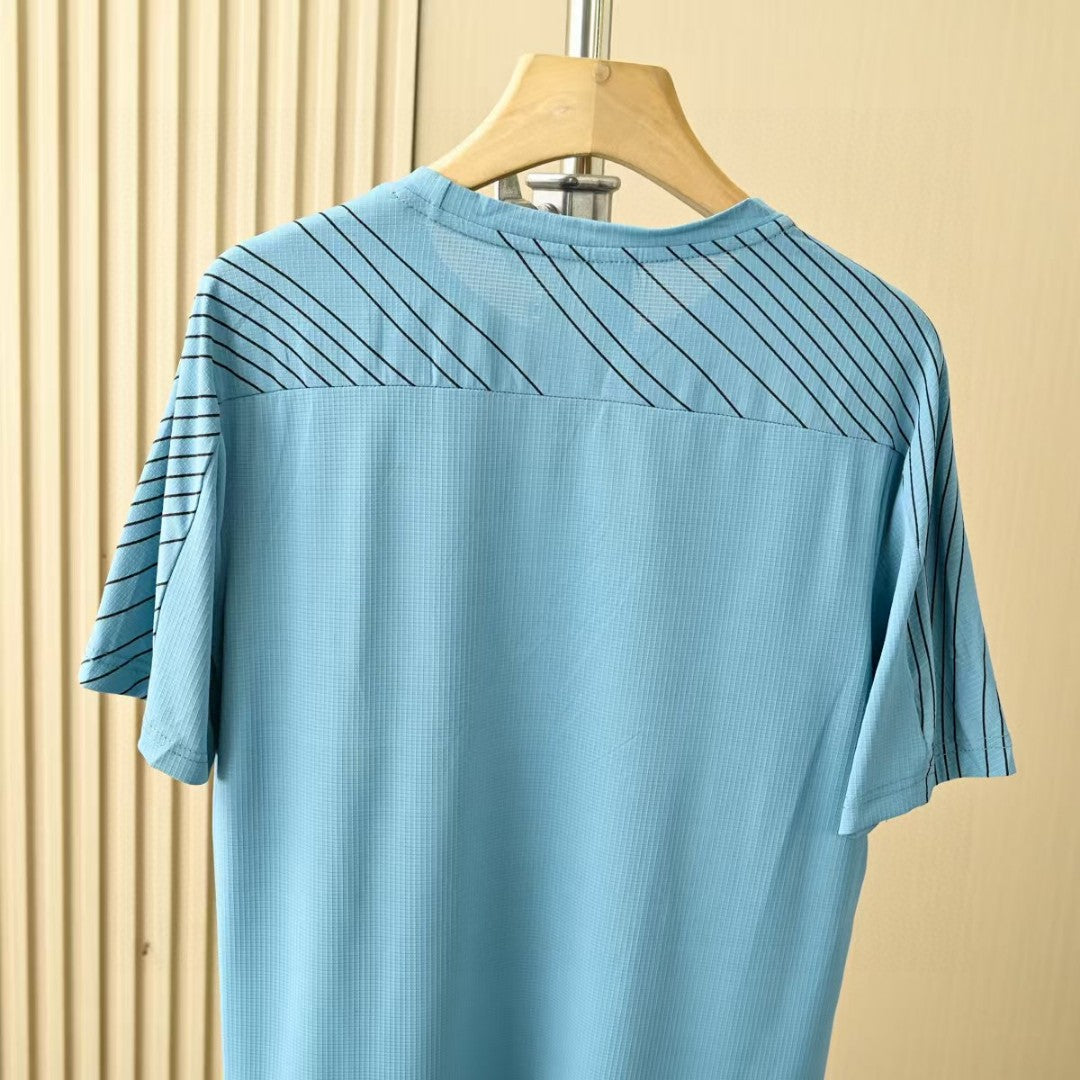 Nike Summer Ice Silk Mesh Stretch T-Shirt