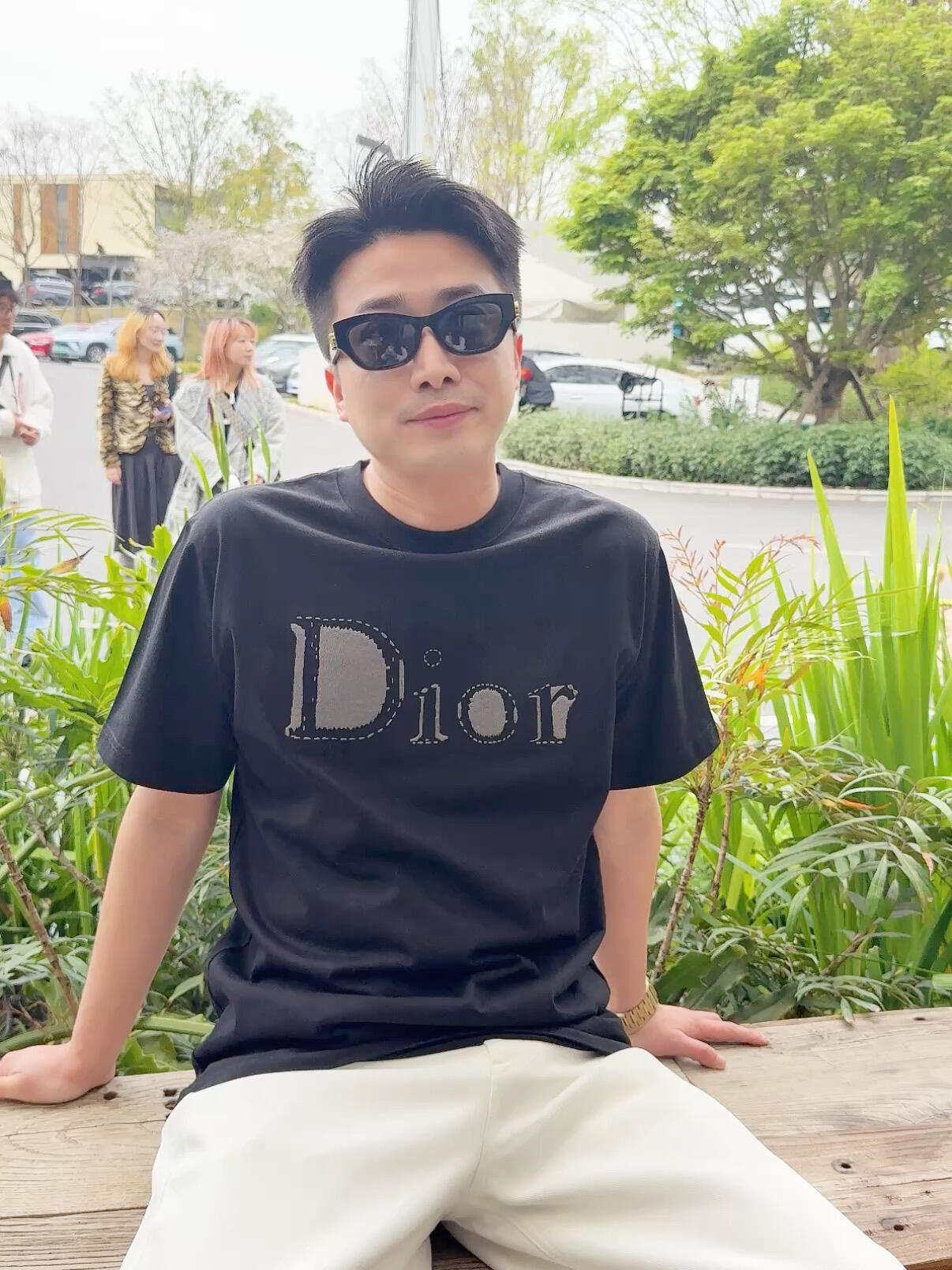 Dior Reverse Embroidered Loose Fit T-Shirt – Summer Collection 2026