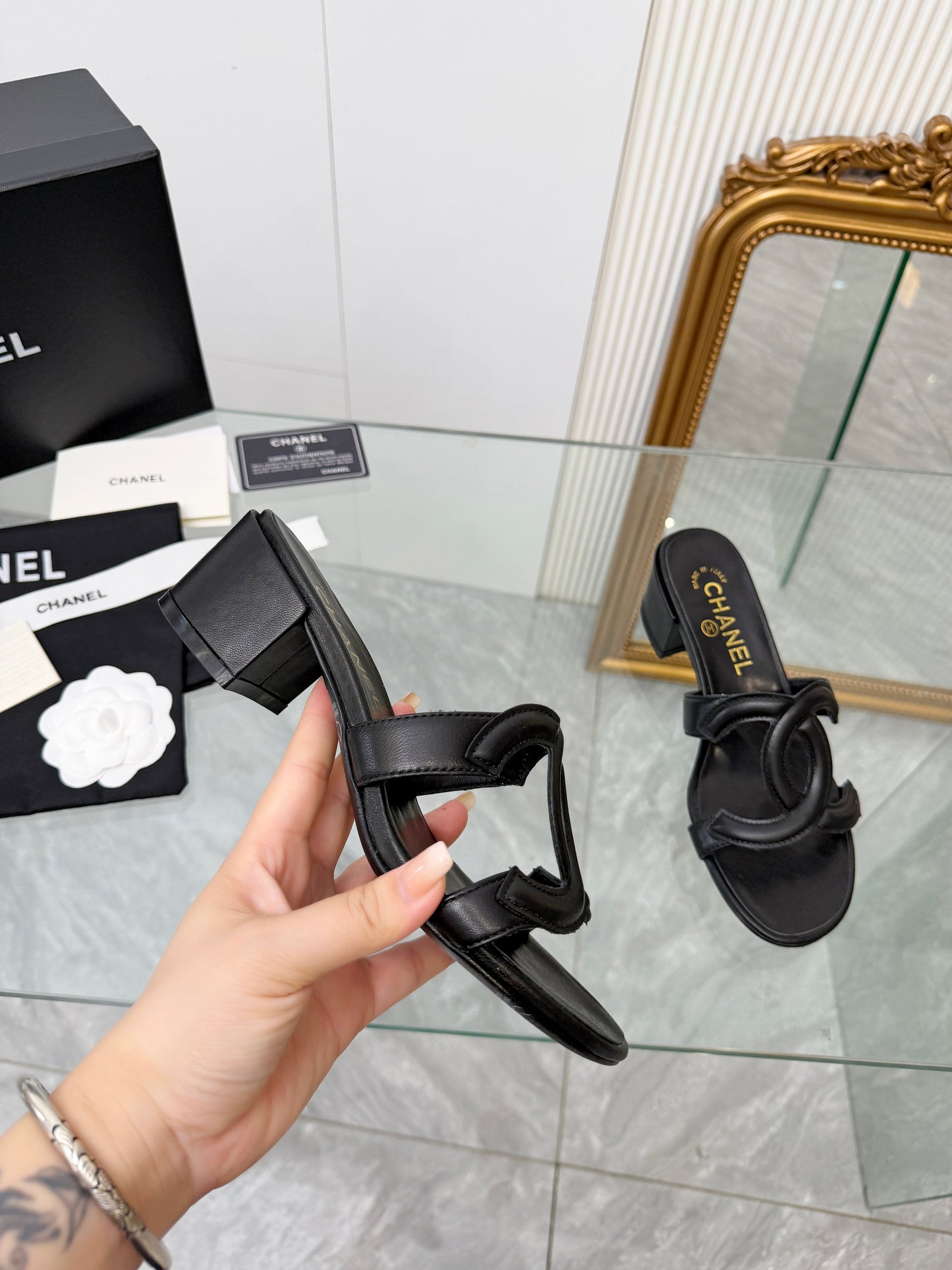 Chanel Chunky Heel Pumps – Spring/Summer Collection – 2026
