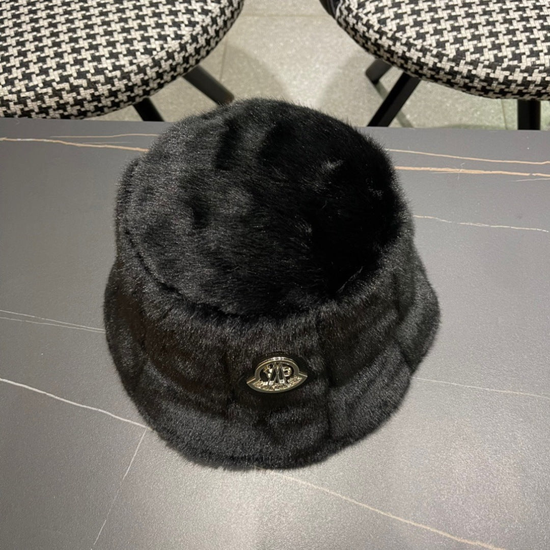 Moncler Fluffy Autumn/Winter Bucket Hat