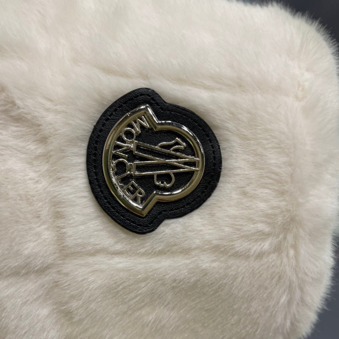 Moncler Fluffy Autumn/Winter Bucket Hat