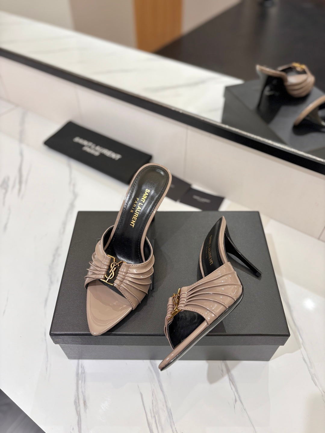 Saint Laurent Crystal Chain Patent Leather Heeled Sandals – 2025 Spring/Summer Collection