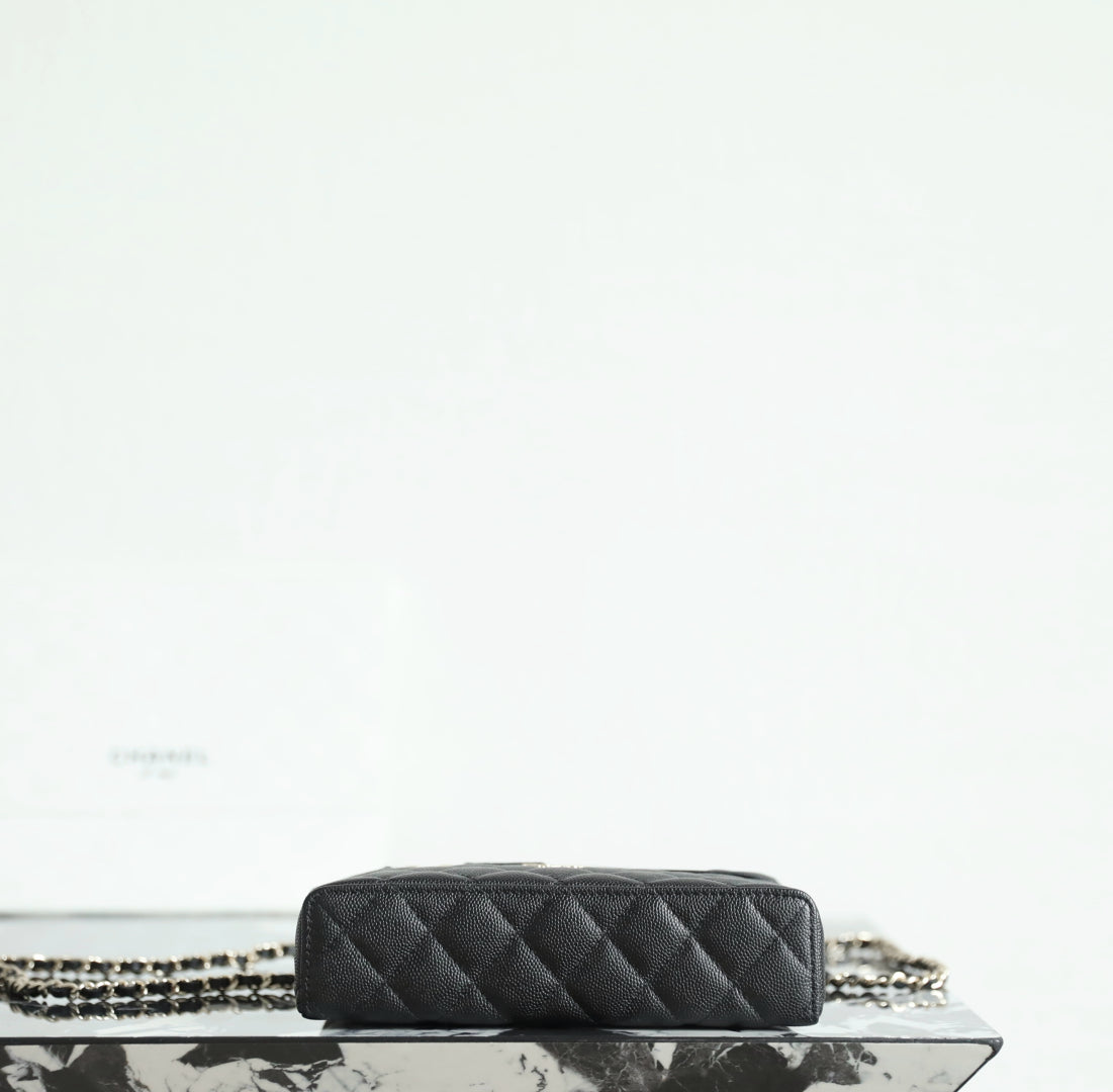 Chanel LP Box Clutch Bag – Spring/Summer 25P Collection