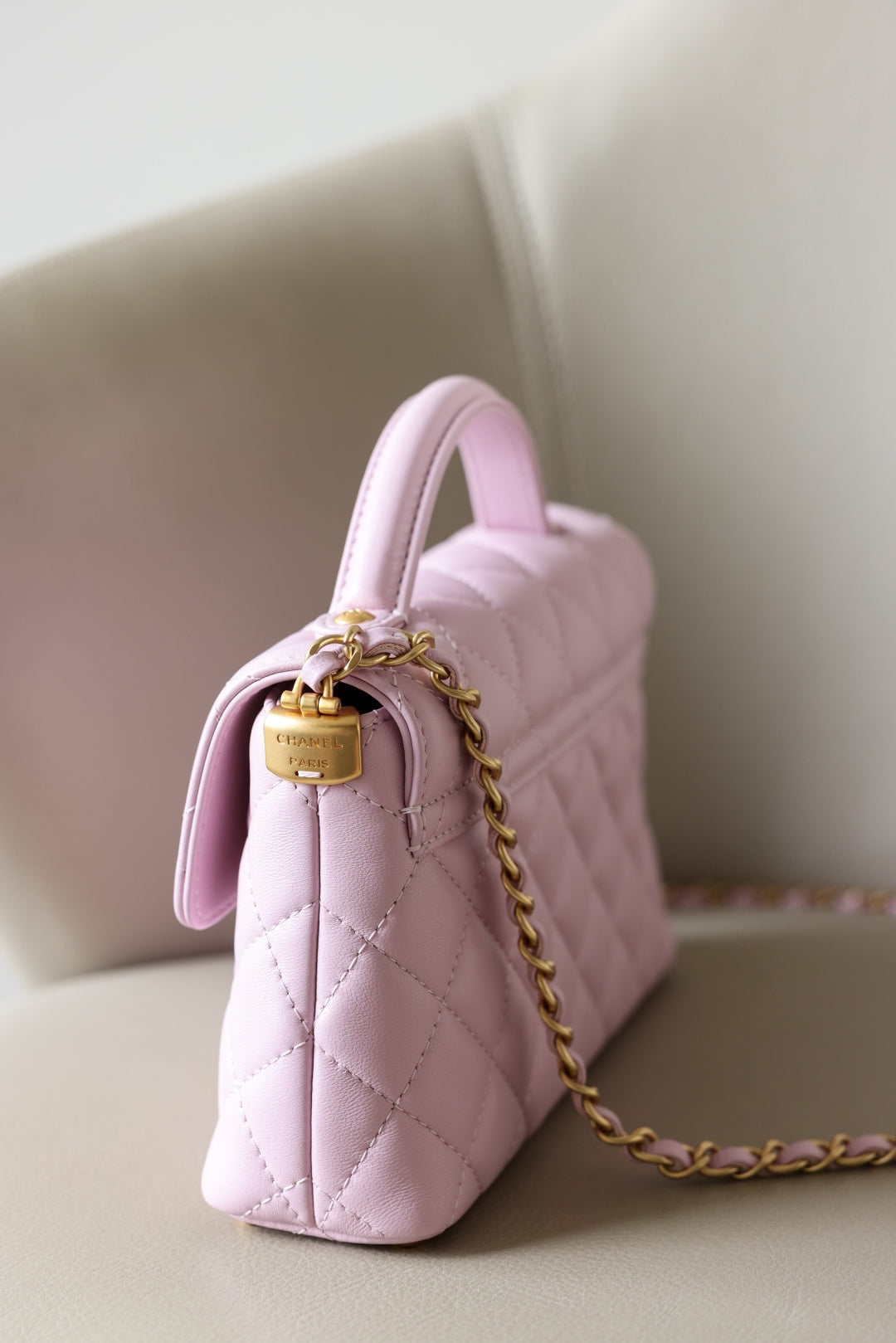 Chanel Kelly Lambskin Flap Bag – 25P