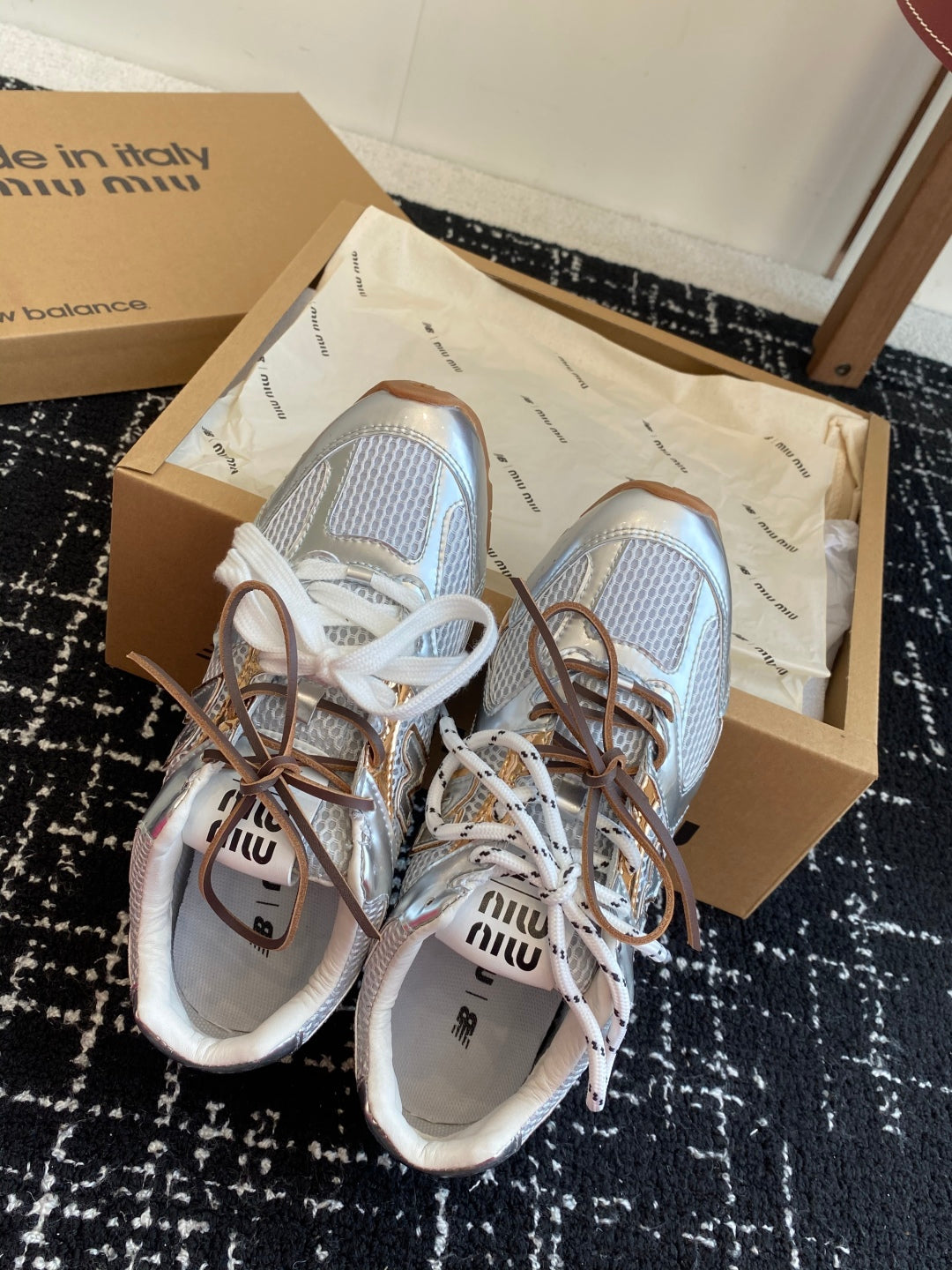 Miu Miu x New Balance 530 Sneakers – 25SS
