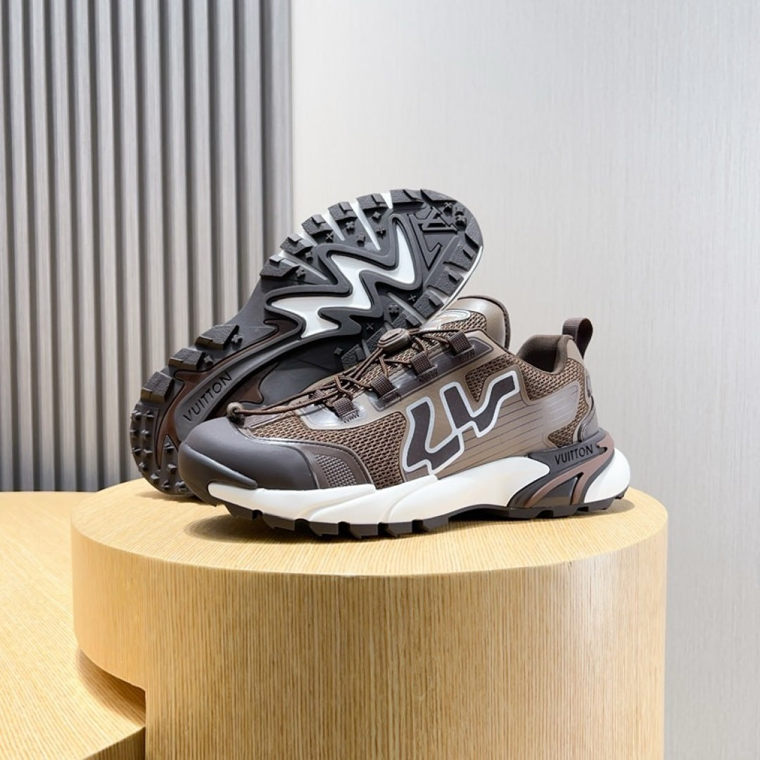 Louis Vuitton Runner Tatic Sneakers