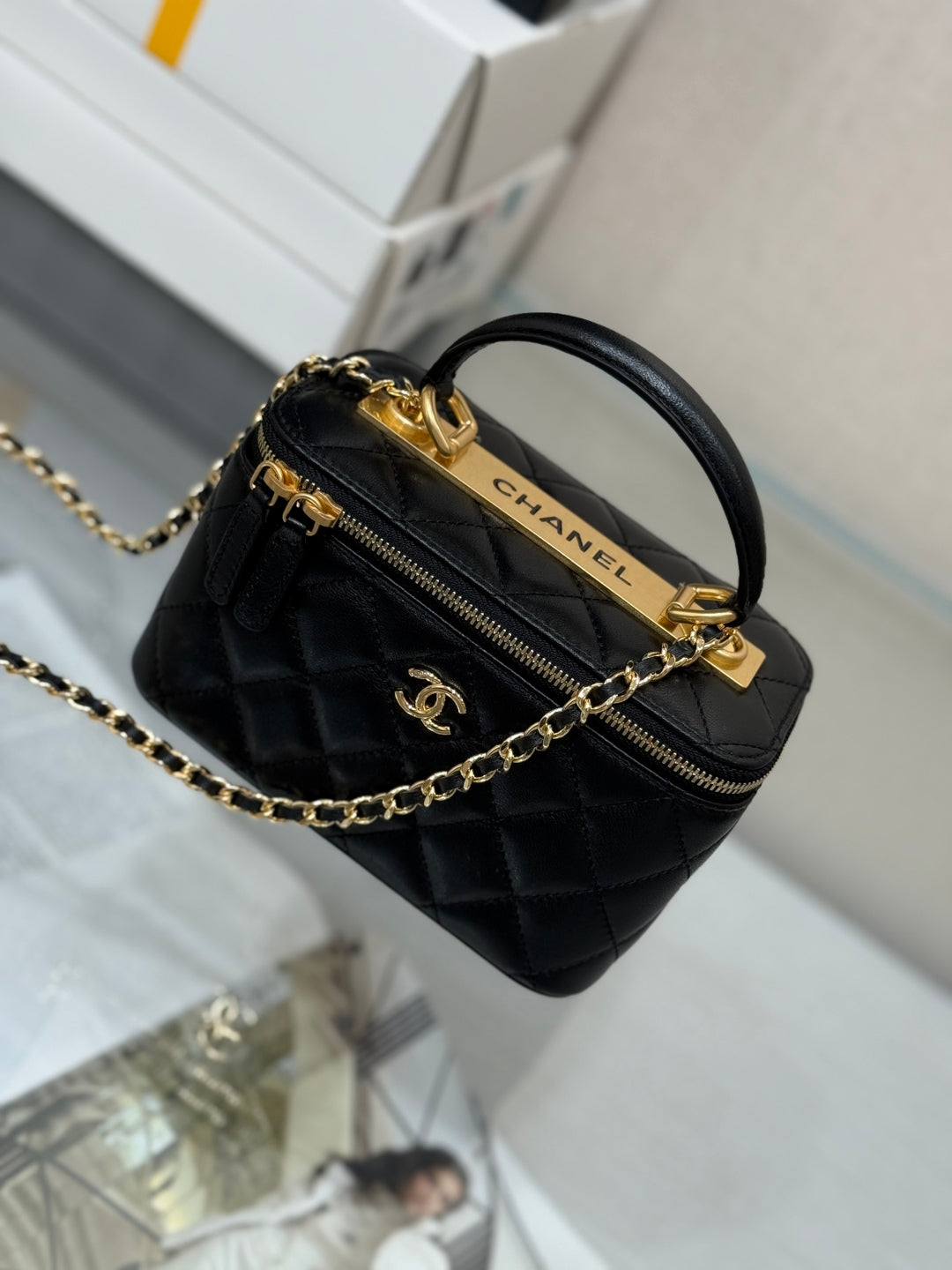 Chanel Lambskin Long Box Vanity Case – 25C