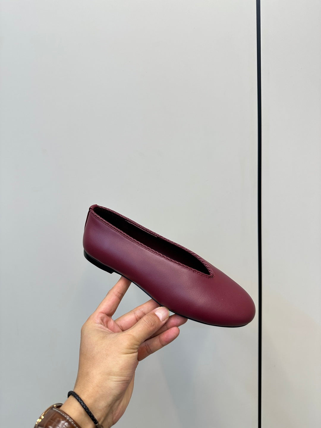 Bottega Veneta Woven Flats – 2025 Collection