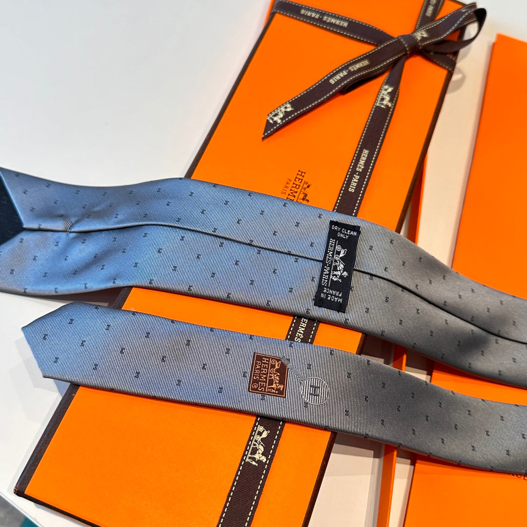 Hermès Men's Silk Tie