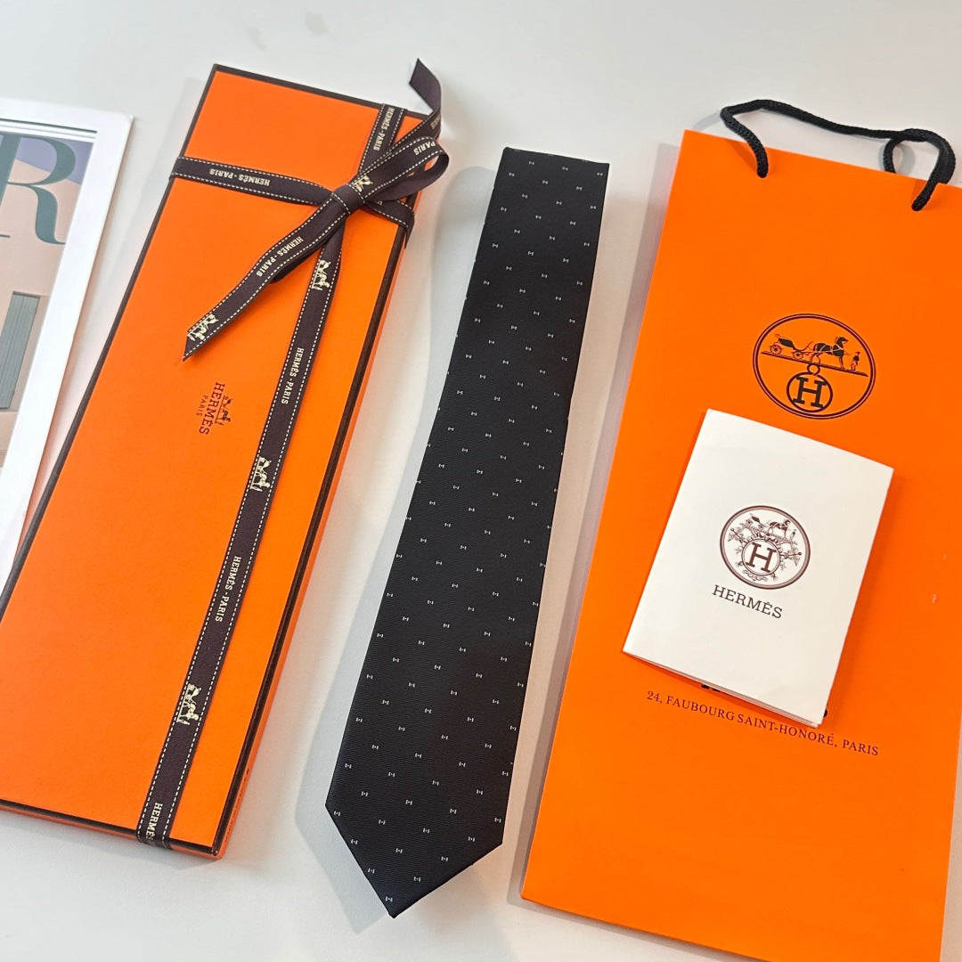 Hermès Men's Silk Tie