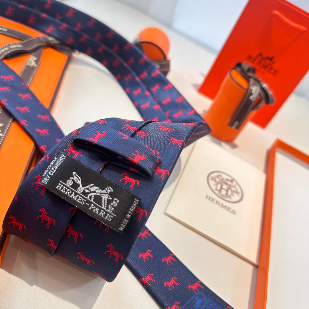 Hermès Animal Series Men's Silk Tie