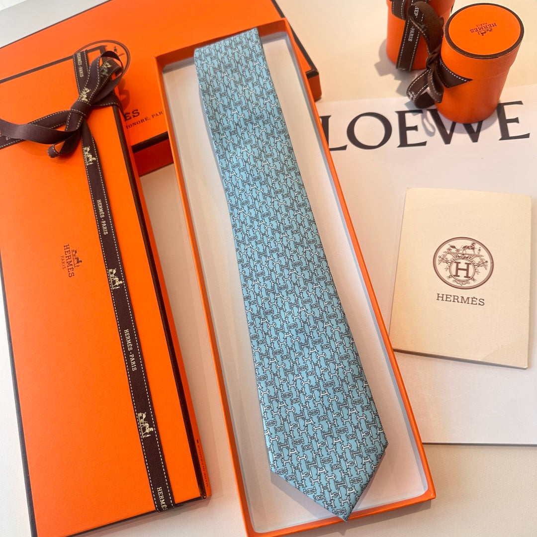 Hermès Men's Printed Silk Tie Series