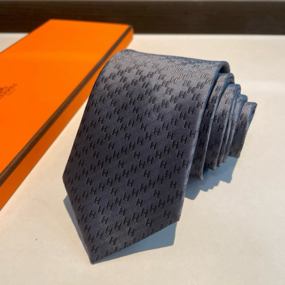 Hermès Men's Diamond H Pattern Silk Tie