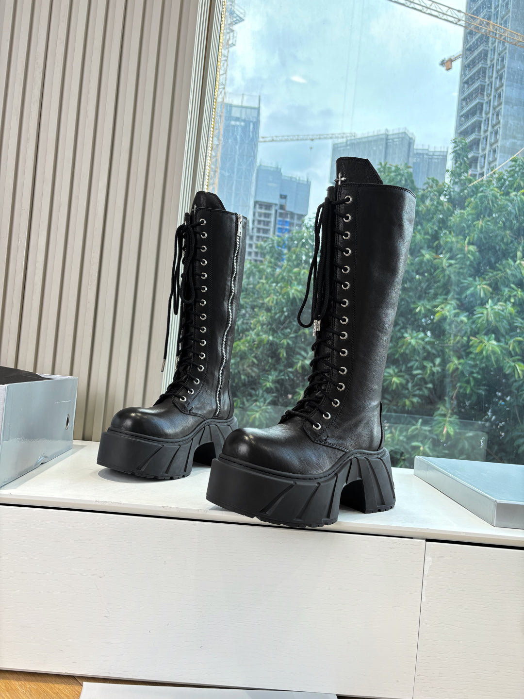 SMFK Platform Over-the-Knee Boots – 2025 Autumn/Winter Collection
