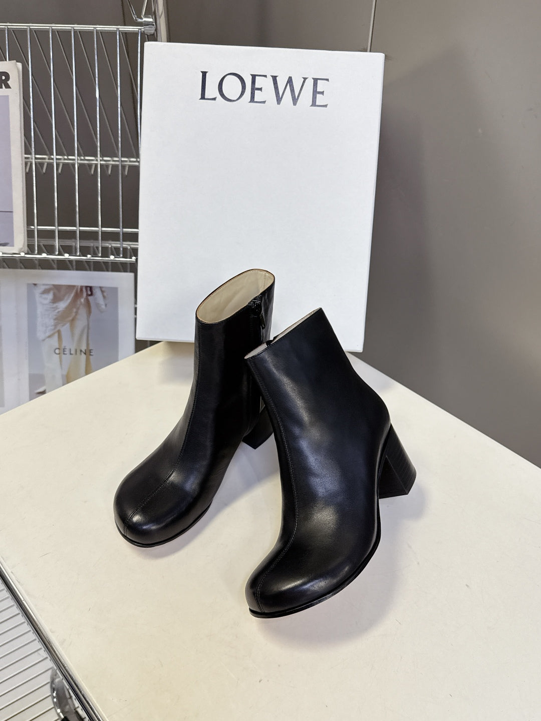 Loewe 2025FW Calfskin Fashion Boots – Autumn/Winter Collection – 2025FW