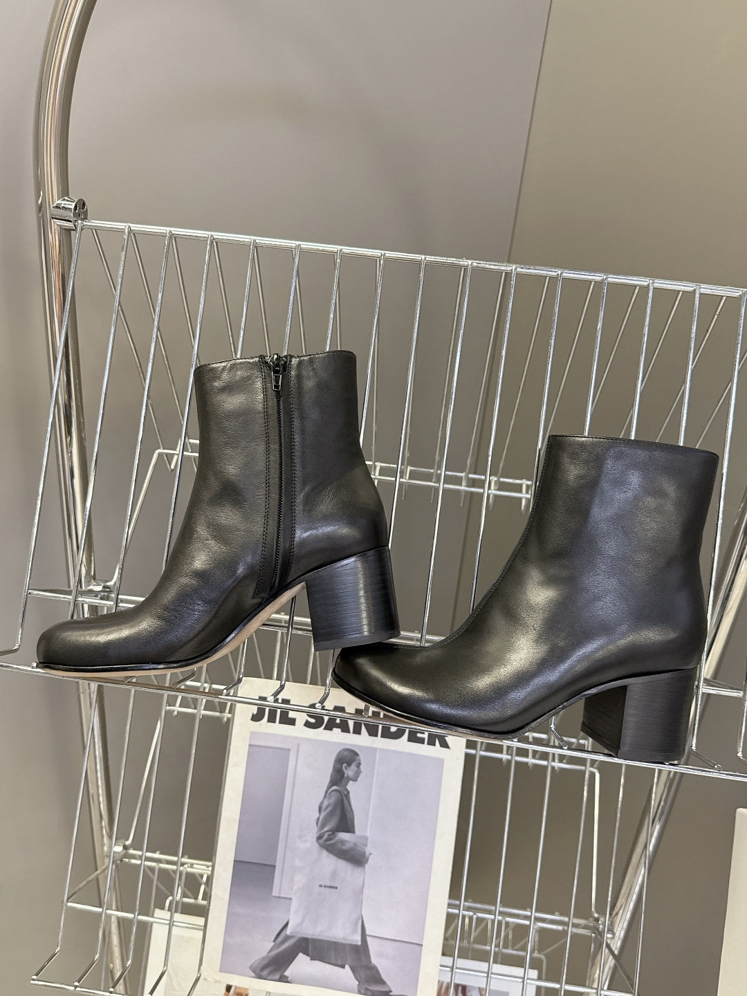 Loewe 2025FW Calfskin Fashion Boots – Autumn/Winter Collection – 2025FW