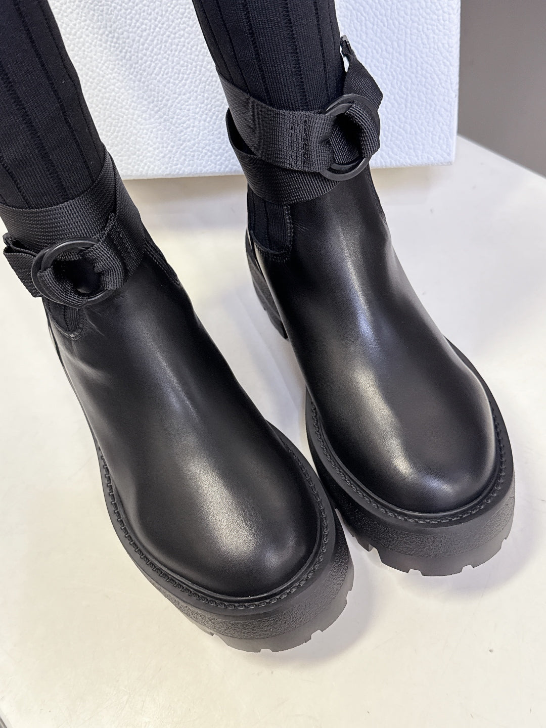 Dior Autumn/Winter Knight Knee-High Boots