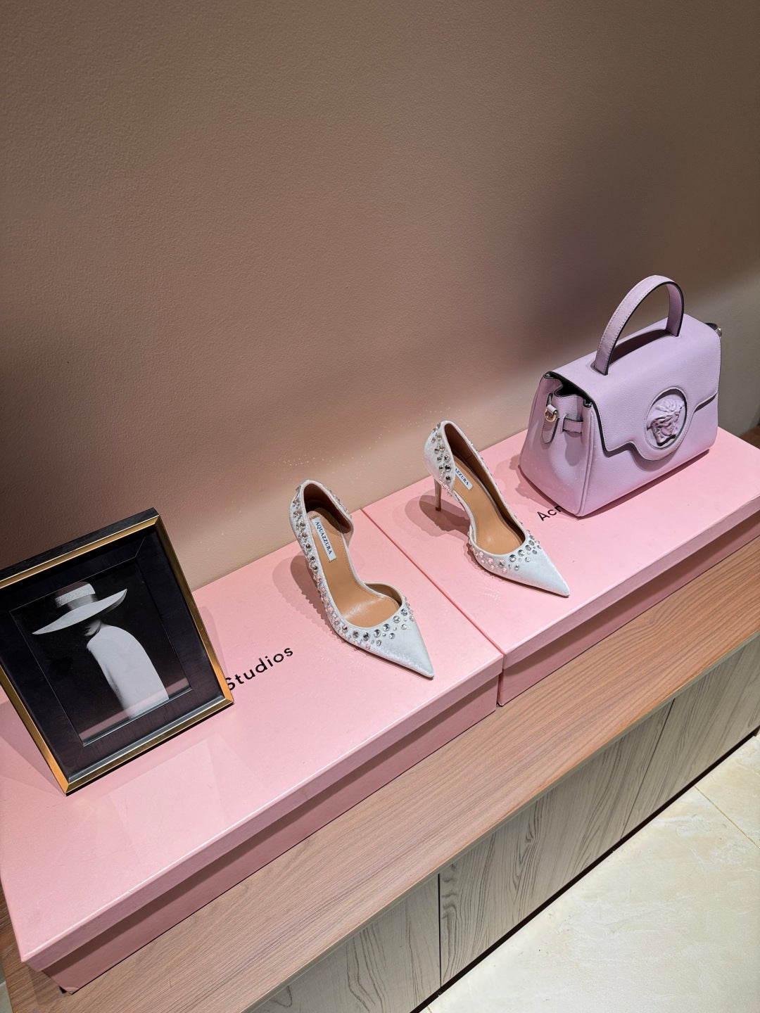 Aquazzura Butterfly Velvet Heeled Sandals – 2025 Spring/Summer Collection