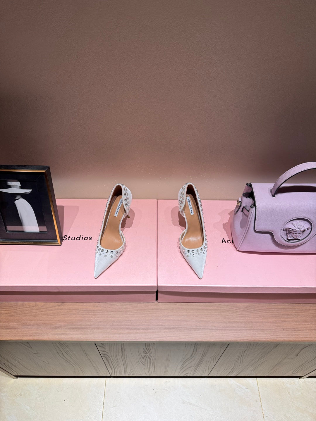 Aquazzura Butterfly Velvet Heeled Sandals – 2025 Spring/Summer Collection