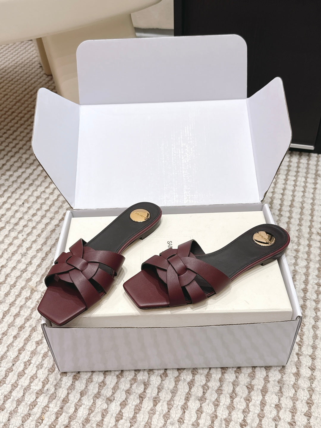 Saint Laurent Melody Square Toe Flat Sandals – 2026SS