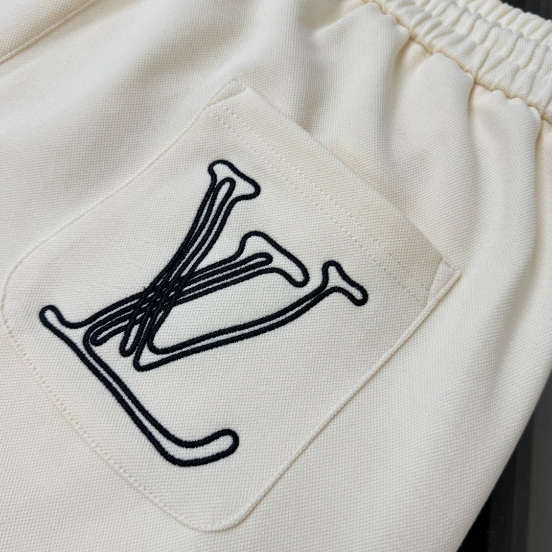 Louis Vuitton Casual Shorts – 2026 Collection