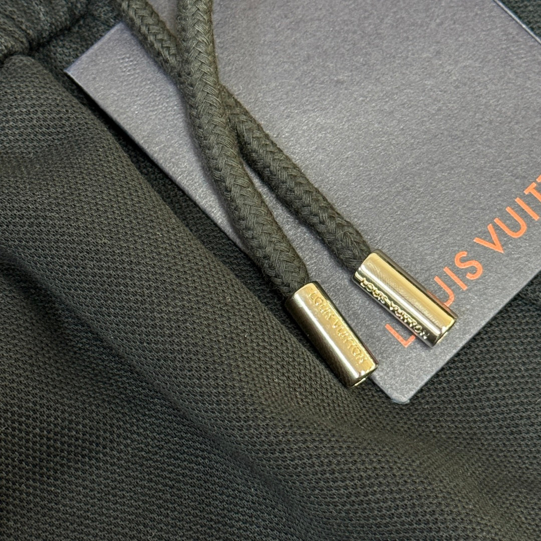 Louis Vuitton Casual Shorts – 2026 Collection