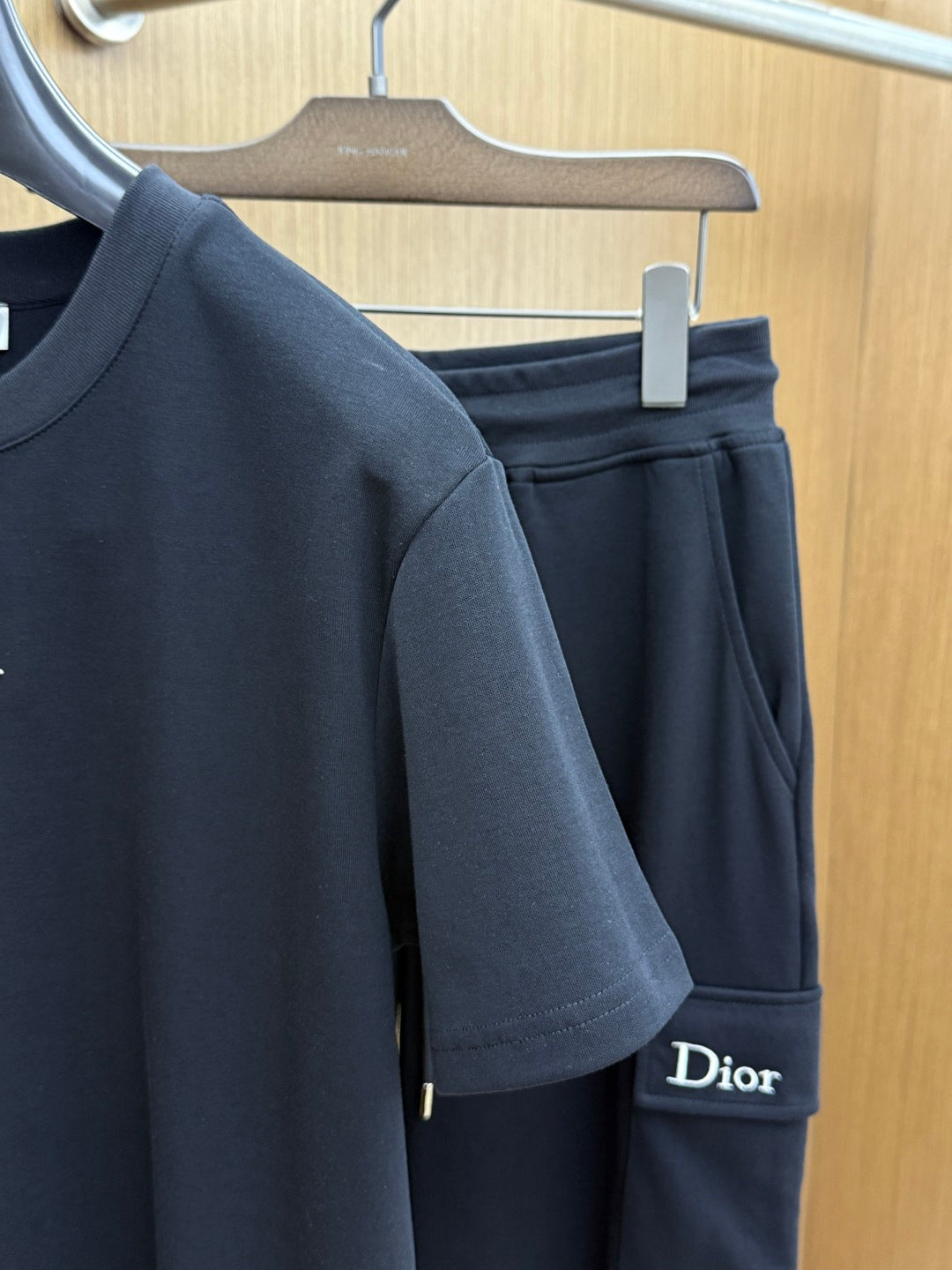 Dior Casual Short-Sleeved Shorts Set – Spring/Summer Collection