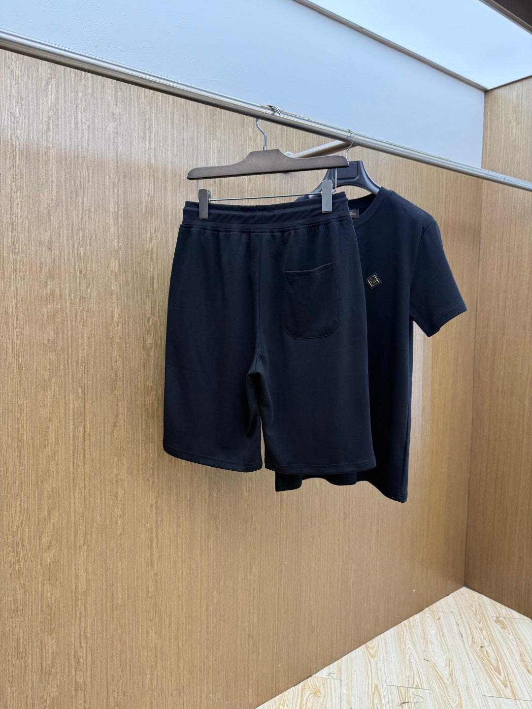 Loro Piana Casual Short-Sleeve Shorts Set – Spring/Summer Collection