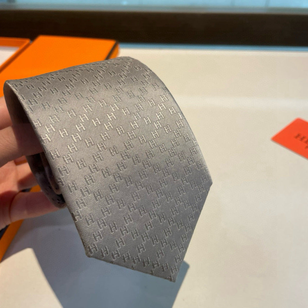 Hermès Men's Rhombus H-Grid Silk Tie