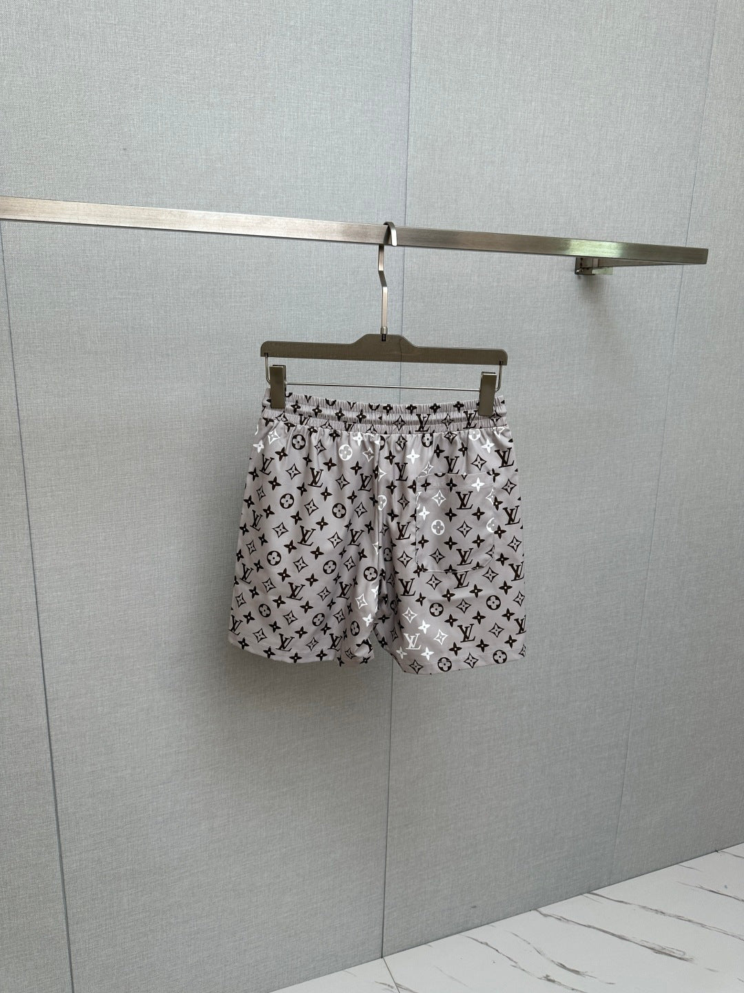 Louis Vuitton Men's Casual Beach Shorts – 2025SS