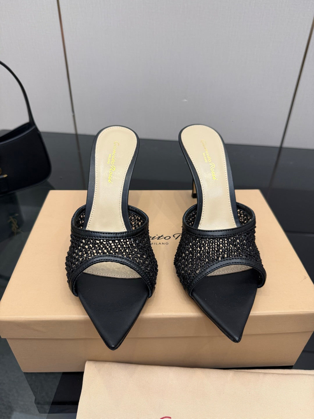 Gianvito Rossi Classic Pointed-Toe Embroidered Pumps