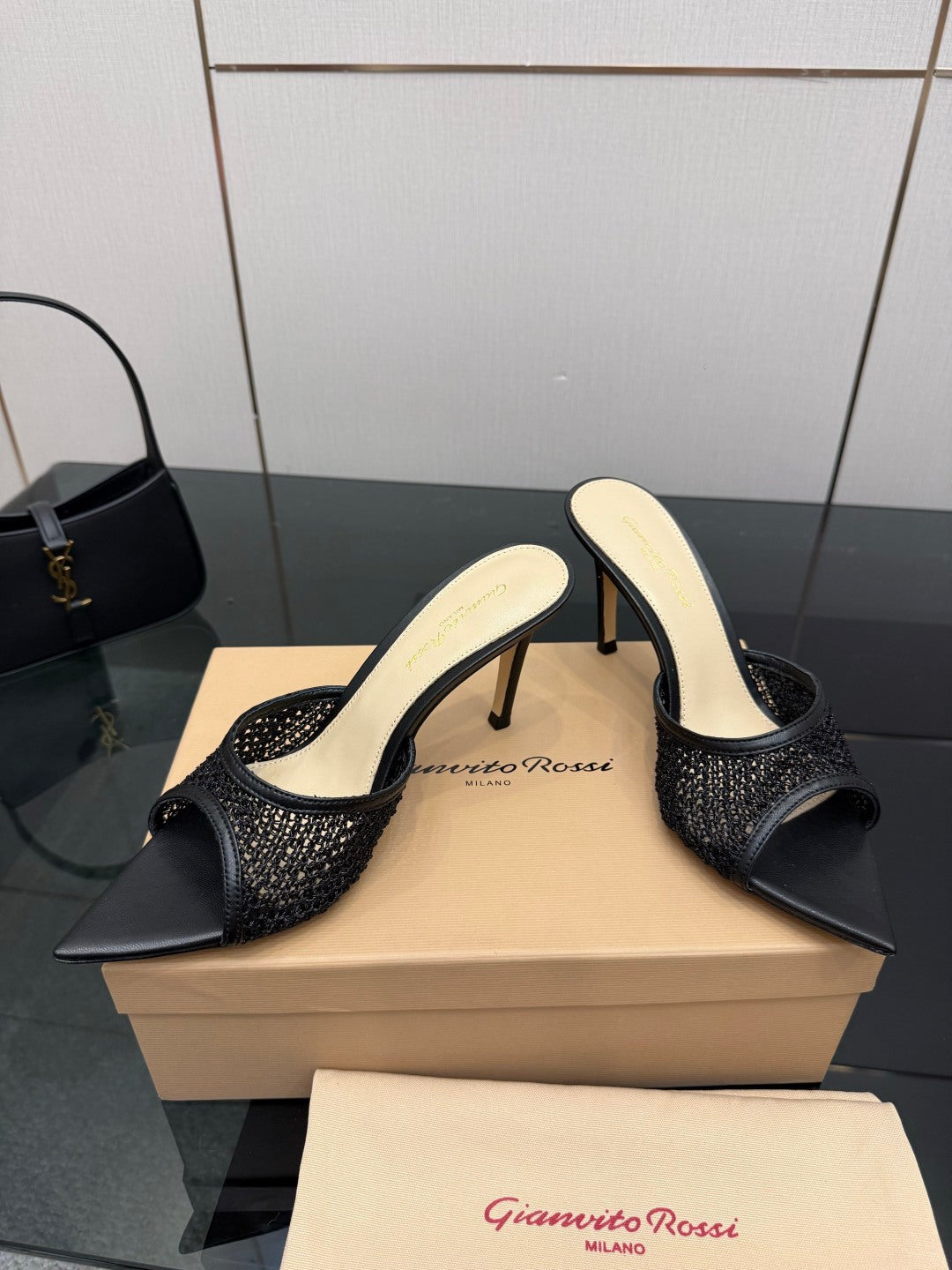 Gianvito Rossi Classic Pointed-Toe Embroidered Pumps